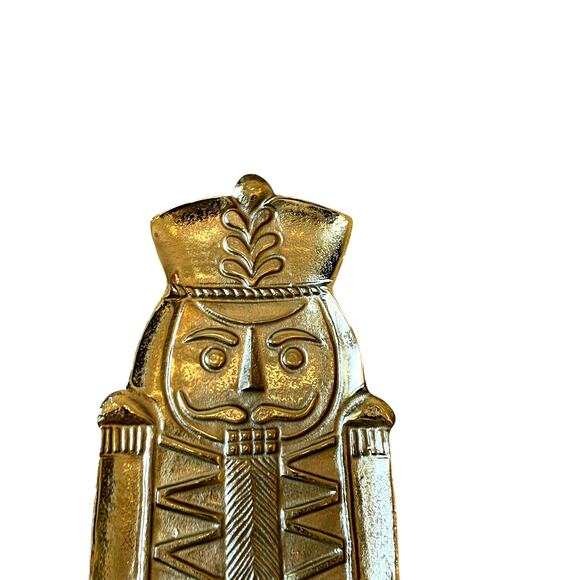 Gold Metal NUTCRACKER Serving Platter 20x7 Christmas Holiday Made in India NEW - Picture 3 of 14